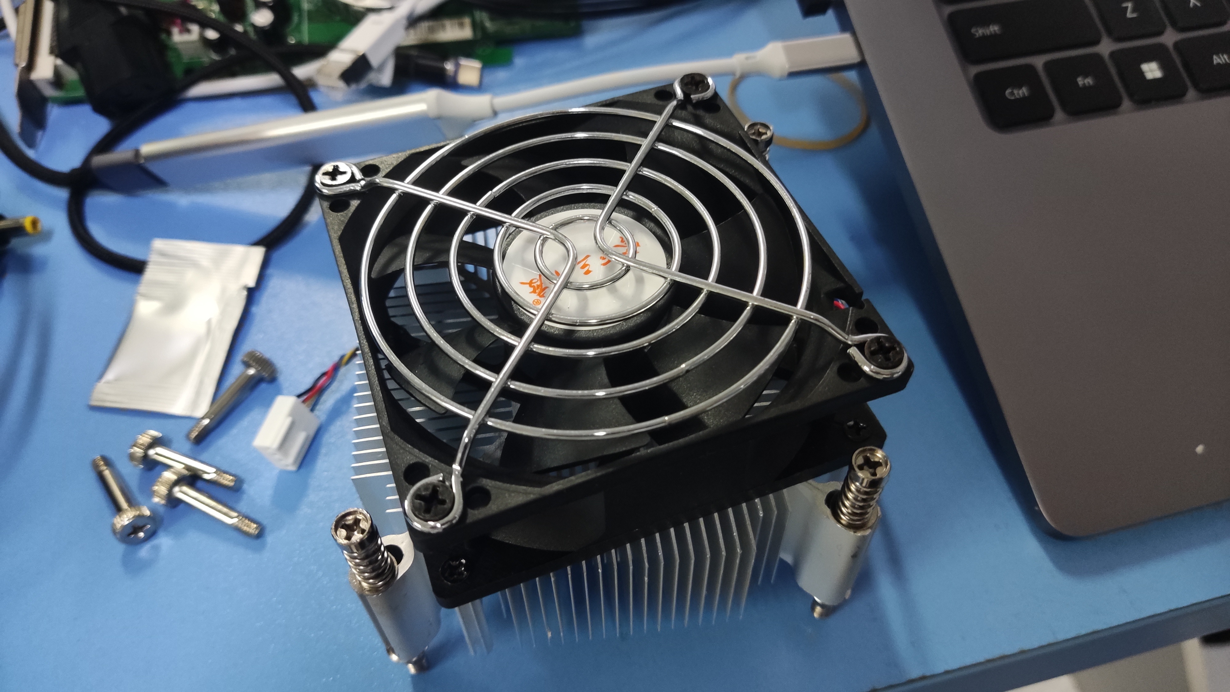 下压式散热器 2025-7-22_22-58-29_4cstrbc8li.jpg