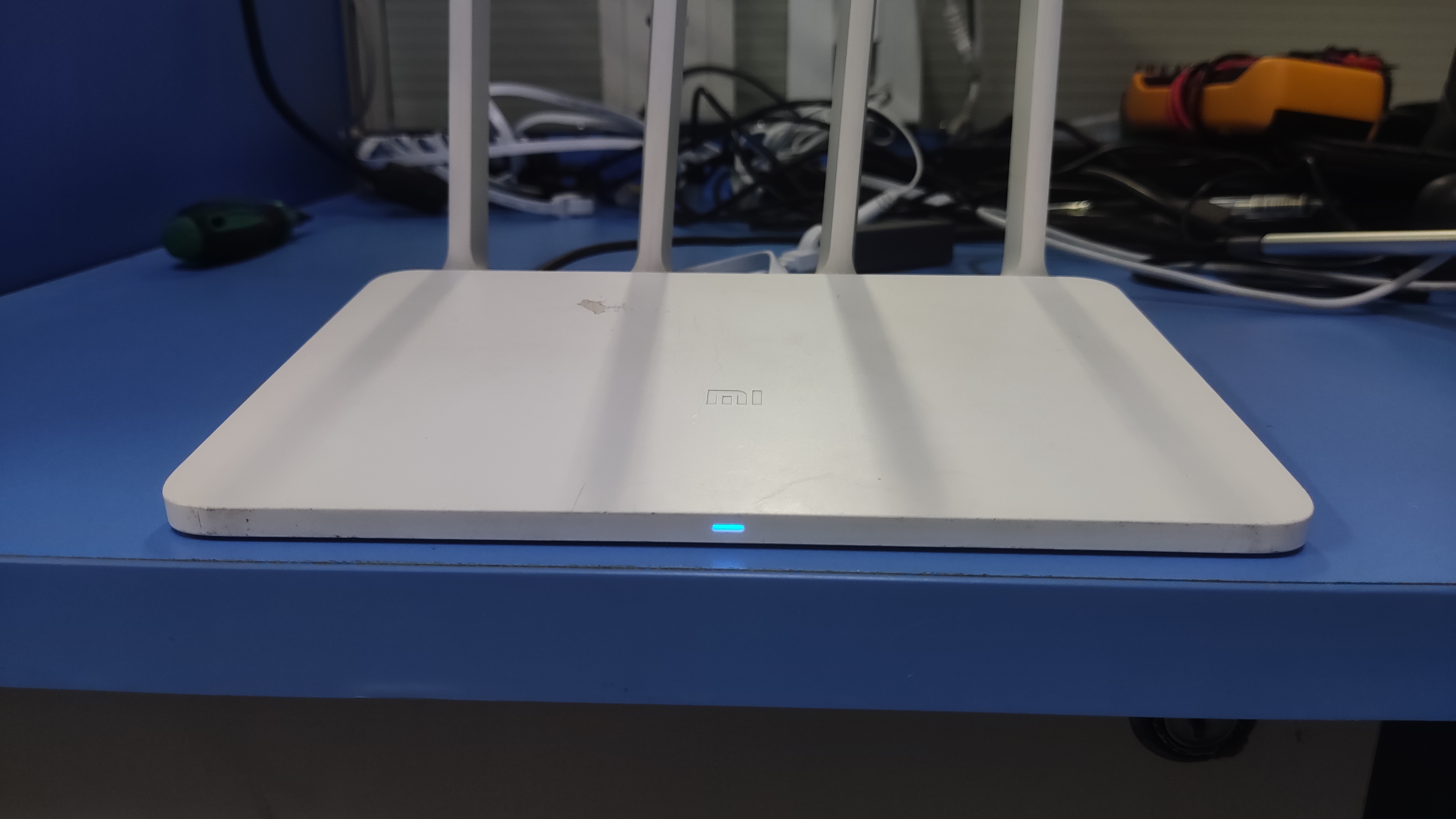 路由器正常运行时蓝灯常亮 2025-7-28_19-40-47_7qauasnt1p.jpg